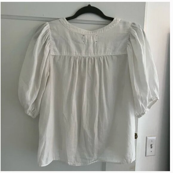 XiRENA White Blouse - Picture 3 of 6